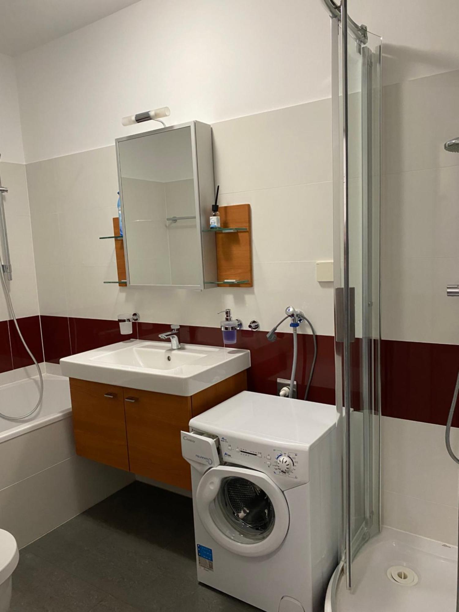 Apartment Grazbachgasse - Gratis Tiefgaragenplatz Extérieur photo